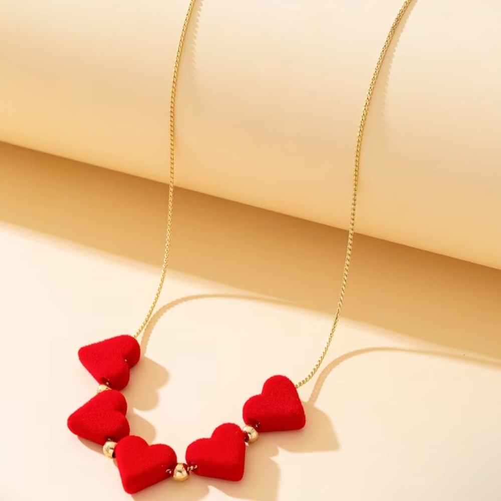 NEW Gold and Velvet Red Heart Necklace - Valentines Day Y2K